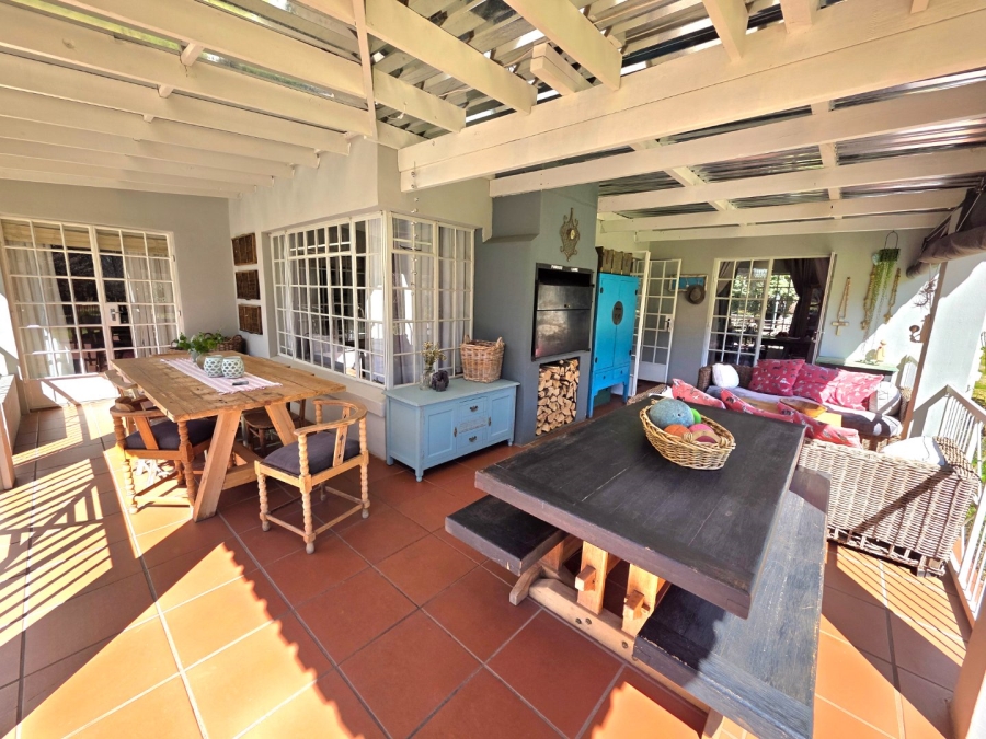 5 Bedroom Property for Sale in Clarens Free State